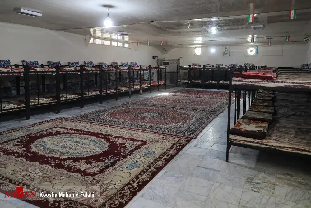 کمپ ترک اعتیاد تمایلی اجباری|خدمات آرایشگری و زیبایی|پرند, فاز ۳|دیوار