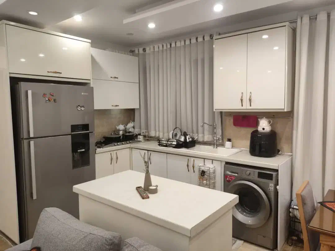 ۶۸ متر فول امکانات ۹ ساله لابی دار شاهین شمالی