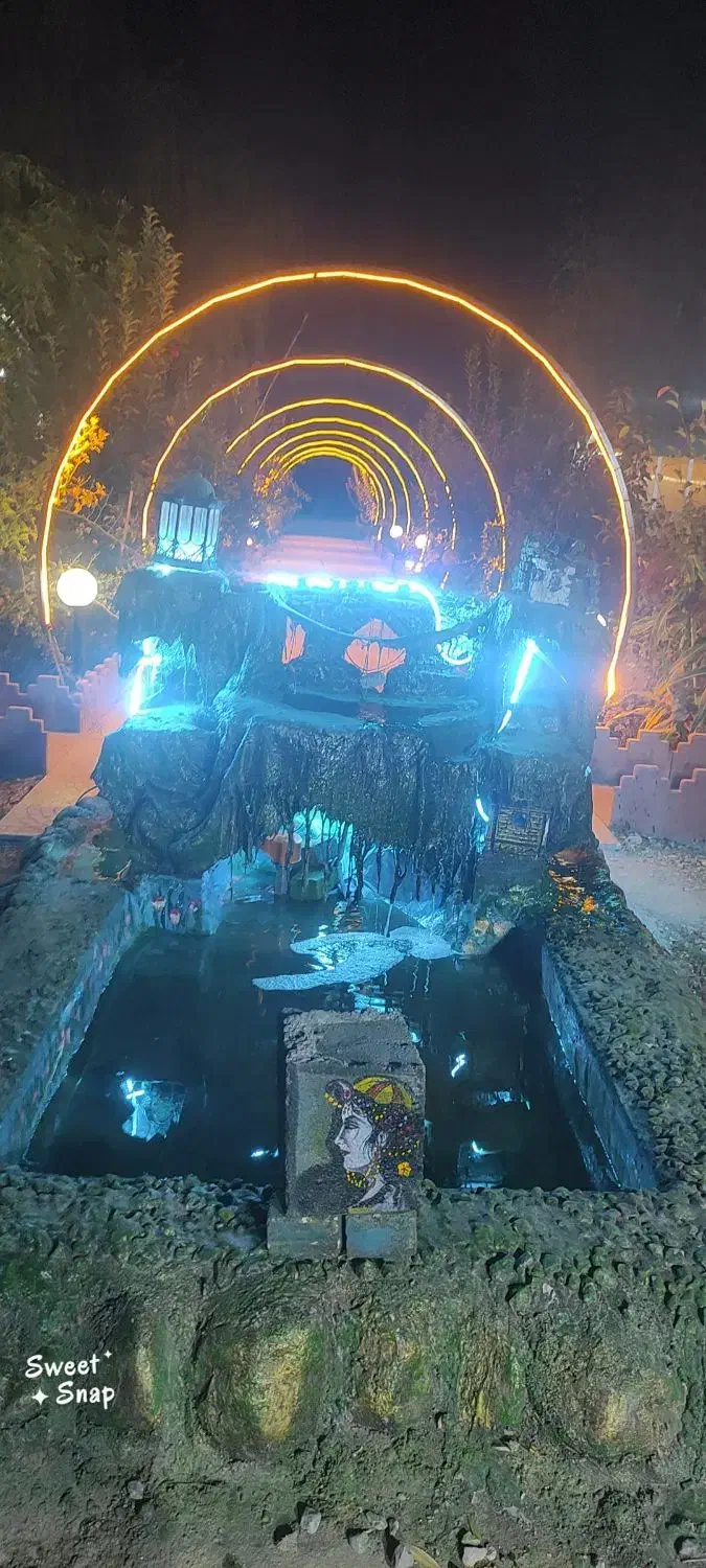 کافه رستوران سنتی پرگل فیال|خدمات پذیرایی، مراسم|بروجرد, |دیوار