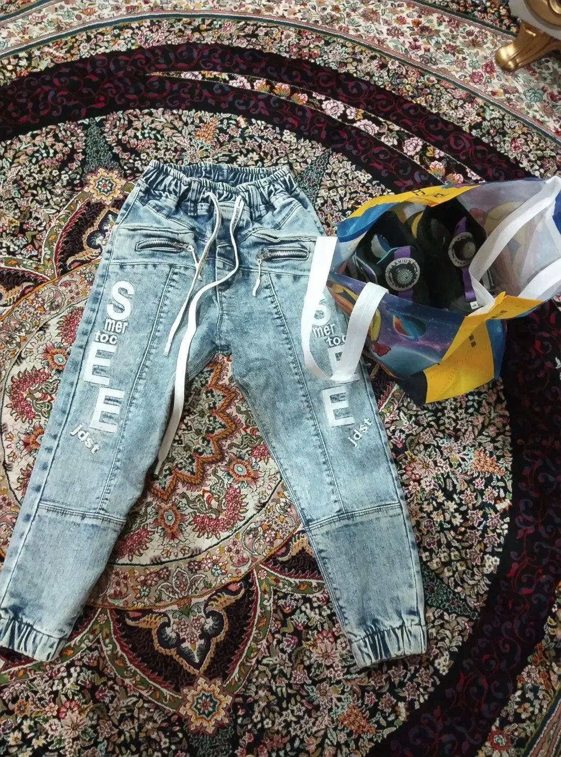 کفش و شلوار و اسباب بازی|اسباب و اثاث بچه|شوشتر, |دیوار