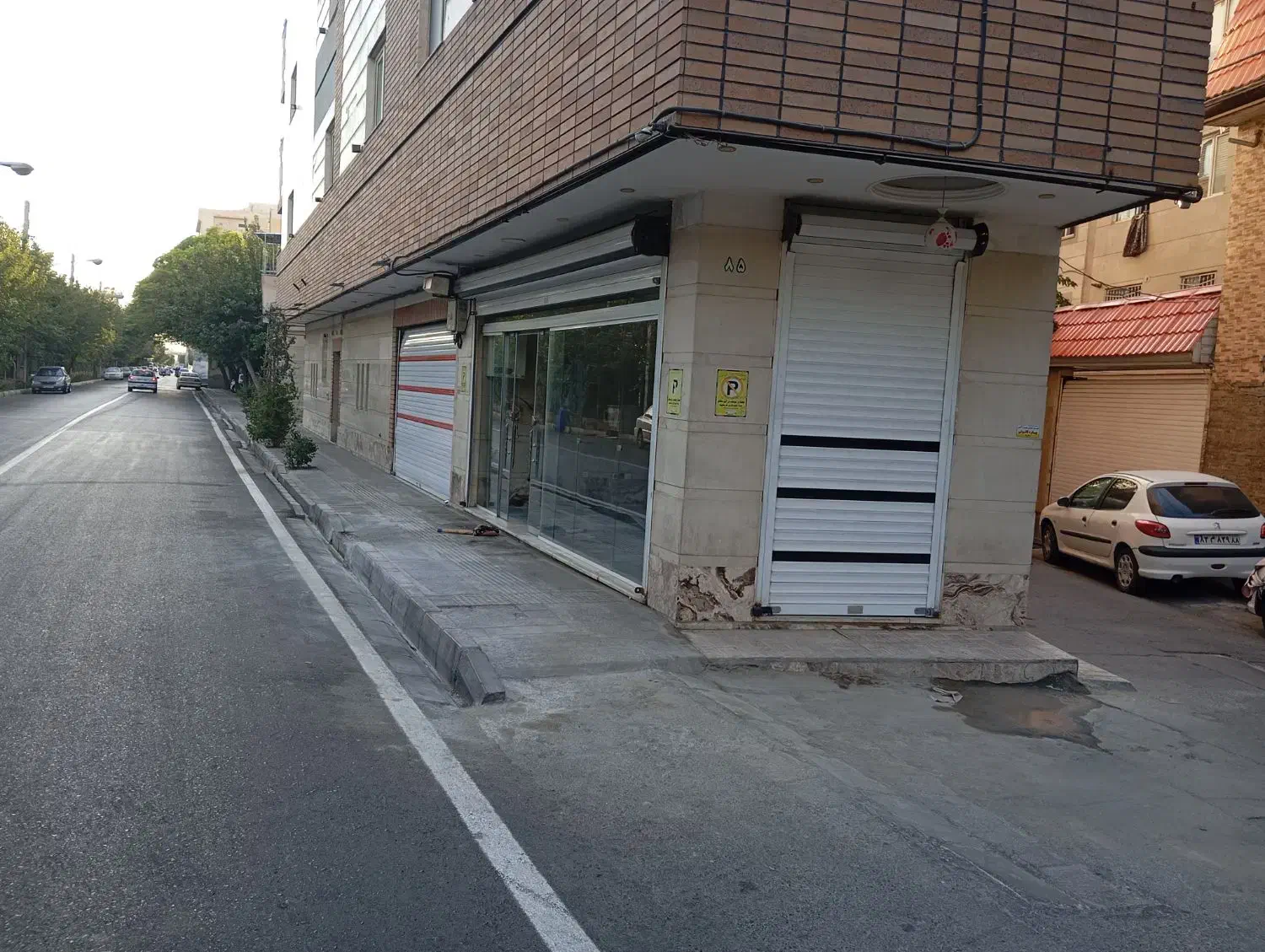 28متر مغازه به همراه27 انبار تجاری مرتب|اجارهٔ مغازه و غرفه|تهران, مقدم|دیوار