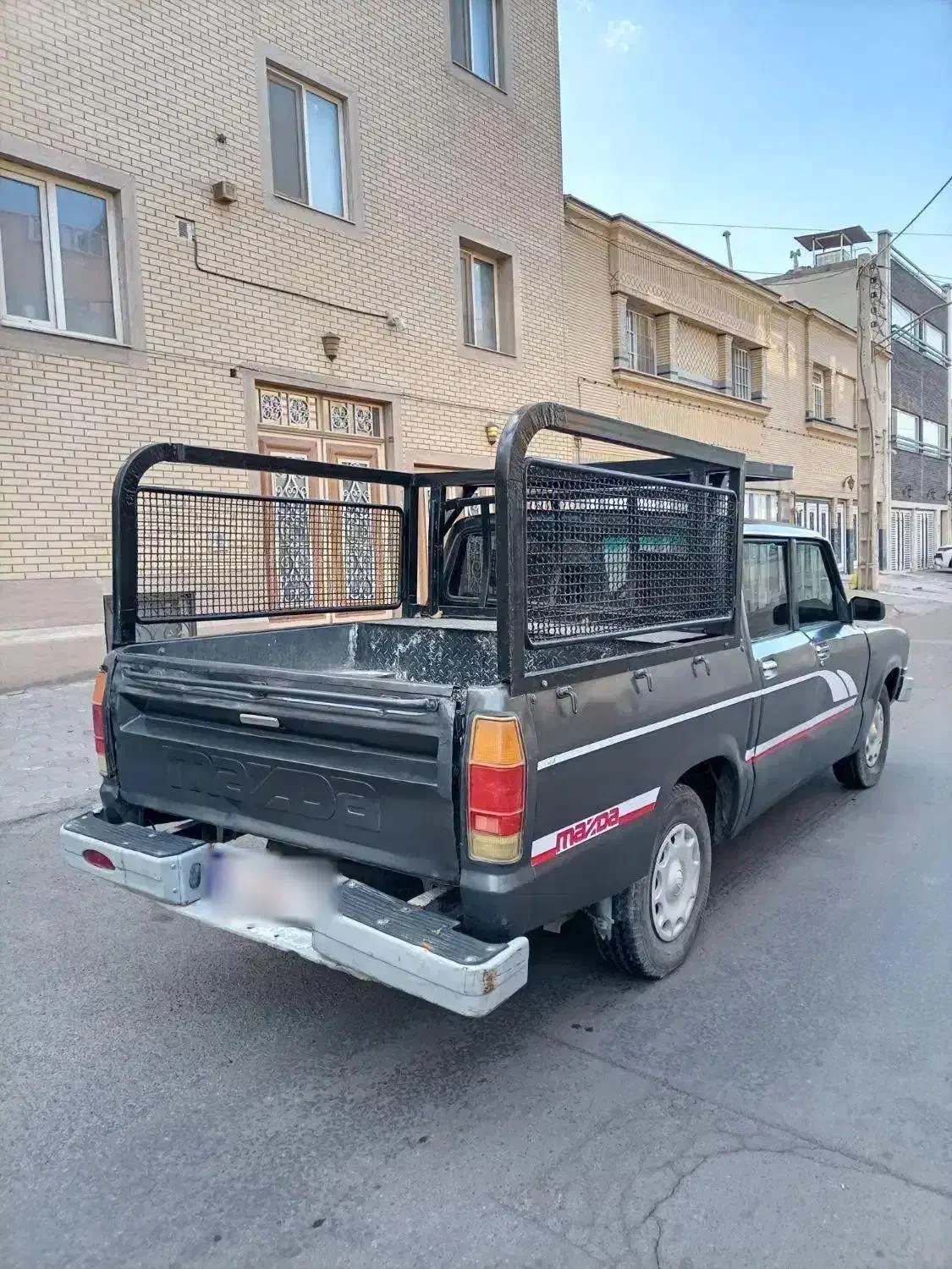 مـزدا دوکابین مدل۷۴ دوگانه سوز تازه تعمیر|خودرو سواری و وانت|کاشان, ولی سلطان|دیوار