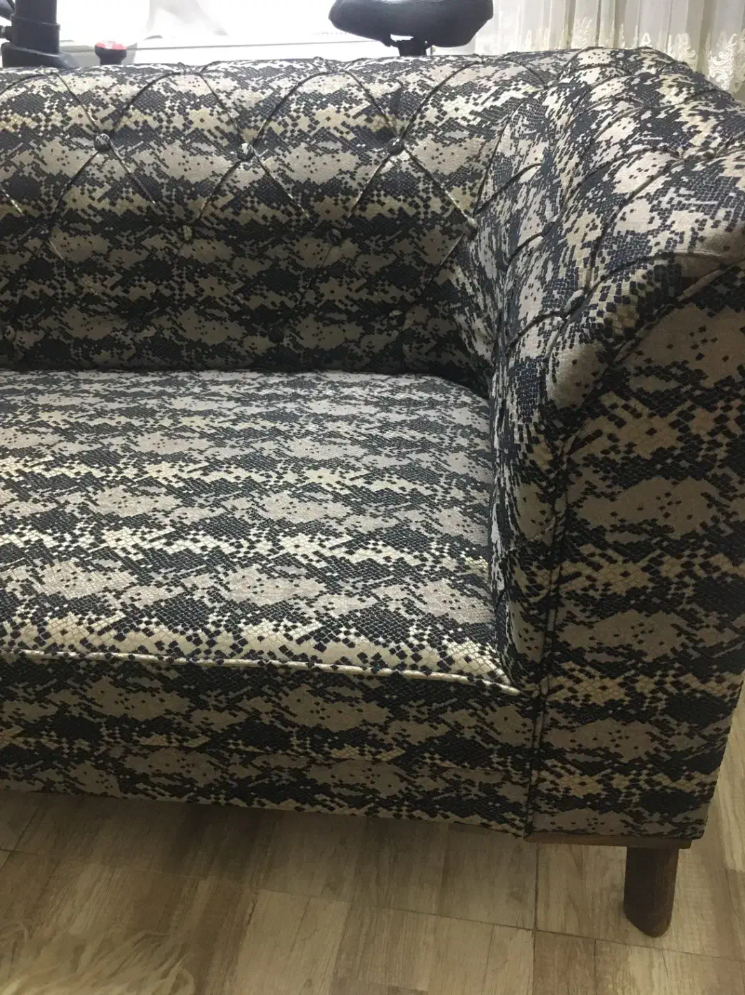 کاناپه سه نفره|مبلمان خانگی و میز عسلی|تبریز, |دیوار