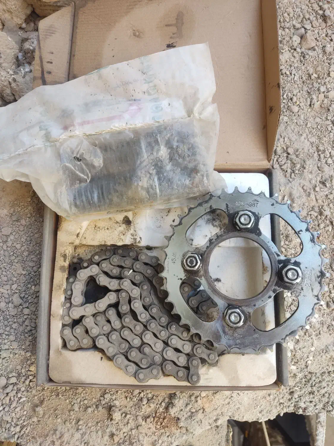 چراغ جلو ال نود خورشیدی عقب موتور و جاپایی عقب|قطعات یدکی و لوازم جانبی|شیراز, شاپورجان|دیوار