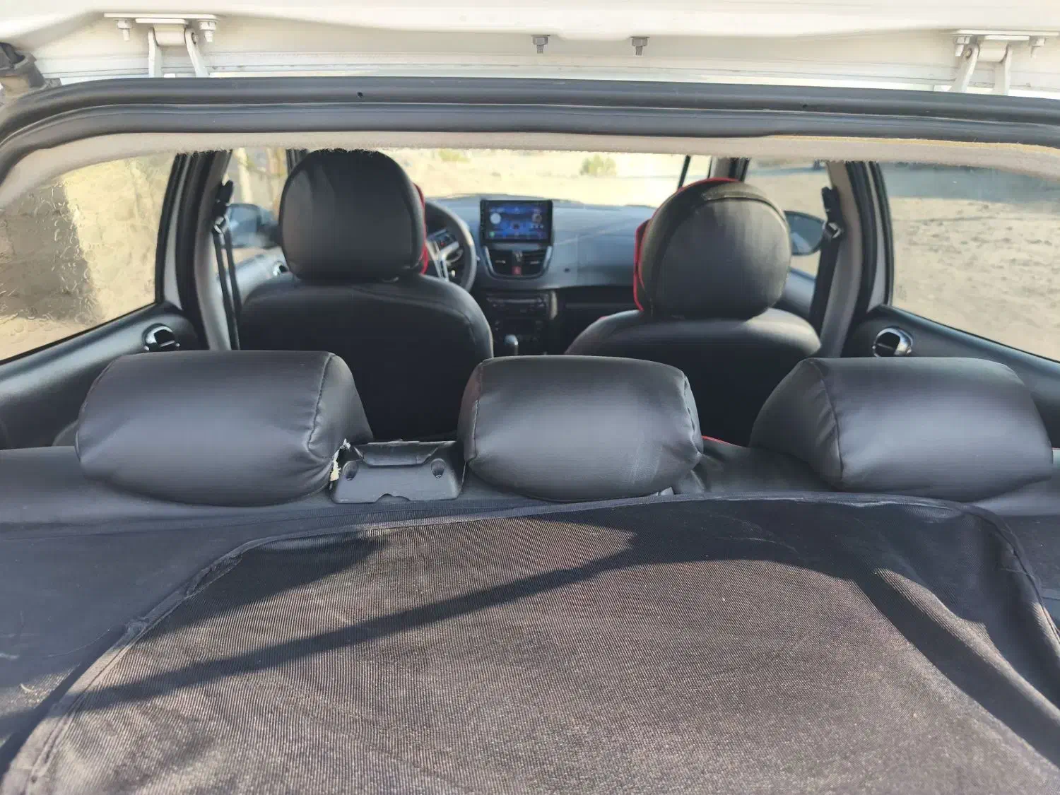 ۲۰۷ فرانسوی مدل۹۰|خودرو کلاسیک|جیرفت, |دیوار