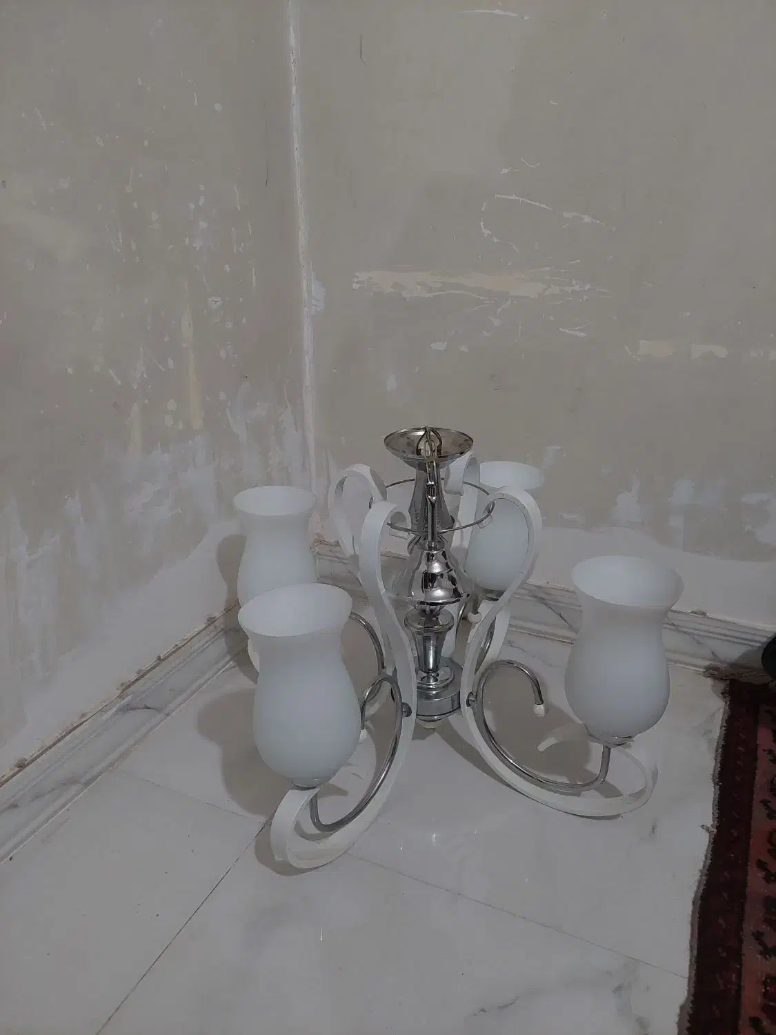 لوستر سه شاخه  و چهار شاخه|لوستر و چراغ آویز|تهران, خاوران|دیوار