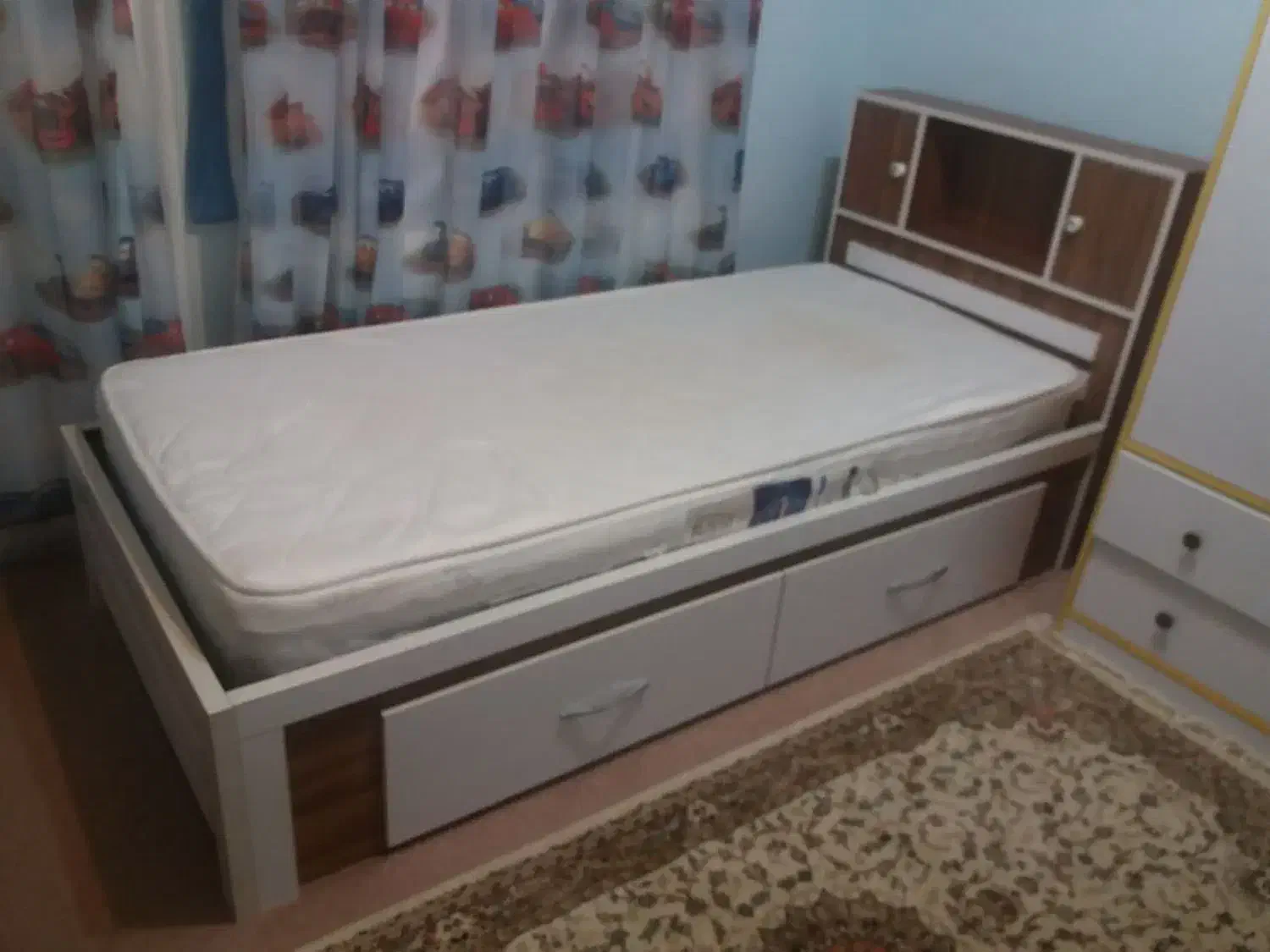 تخت خواب یکنفره ام دی اف|تخت و سرویس خواب|شاهرود, |دیوار