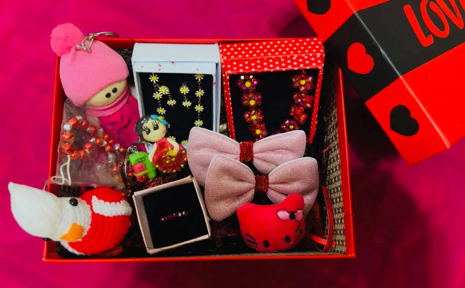 پک اقتصادی ولنتاین|زیورآلات و اکسسوری|رشت, کوی عرفان|دیوار