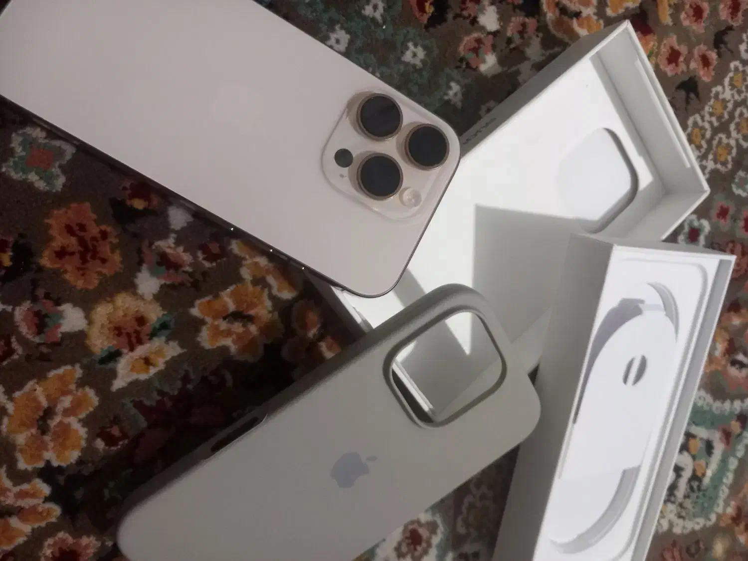 iphone16pro 128 ch|موبایل|تهران, آذری|دیوار