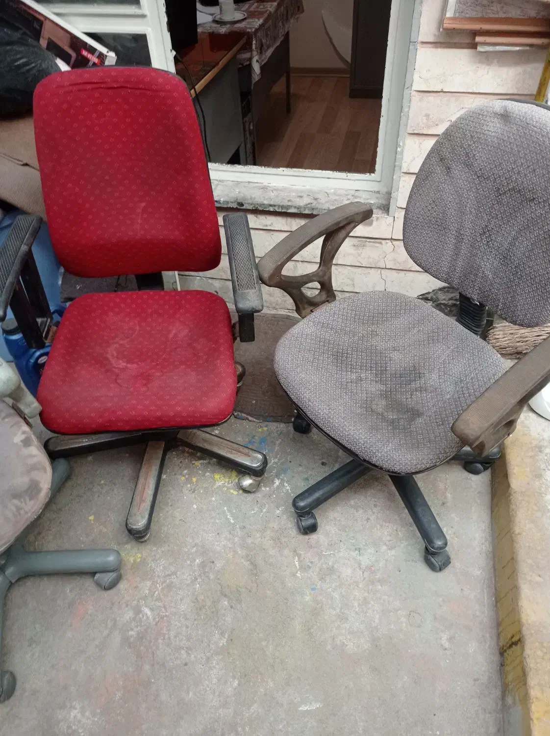 صندلی گردان|صندلی و نیمکت|تبریز, |دیوار