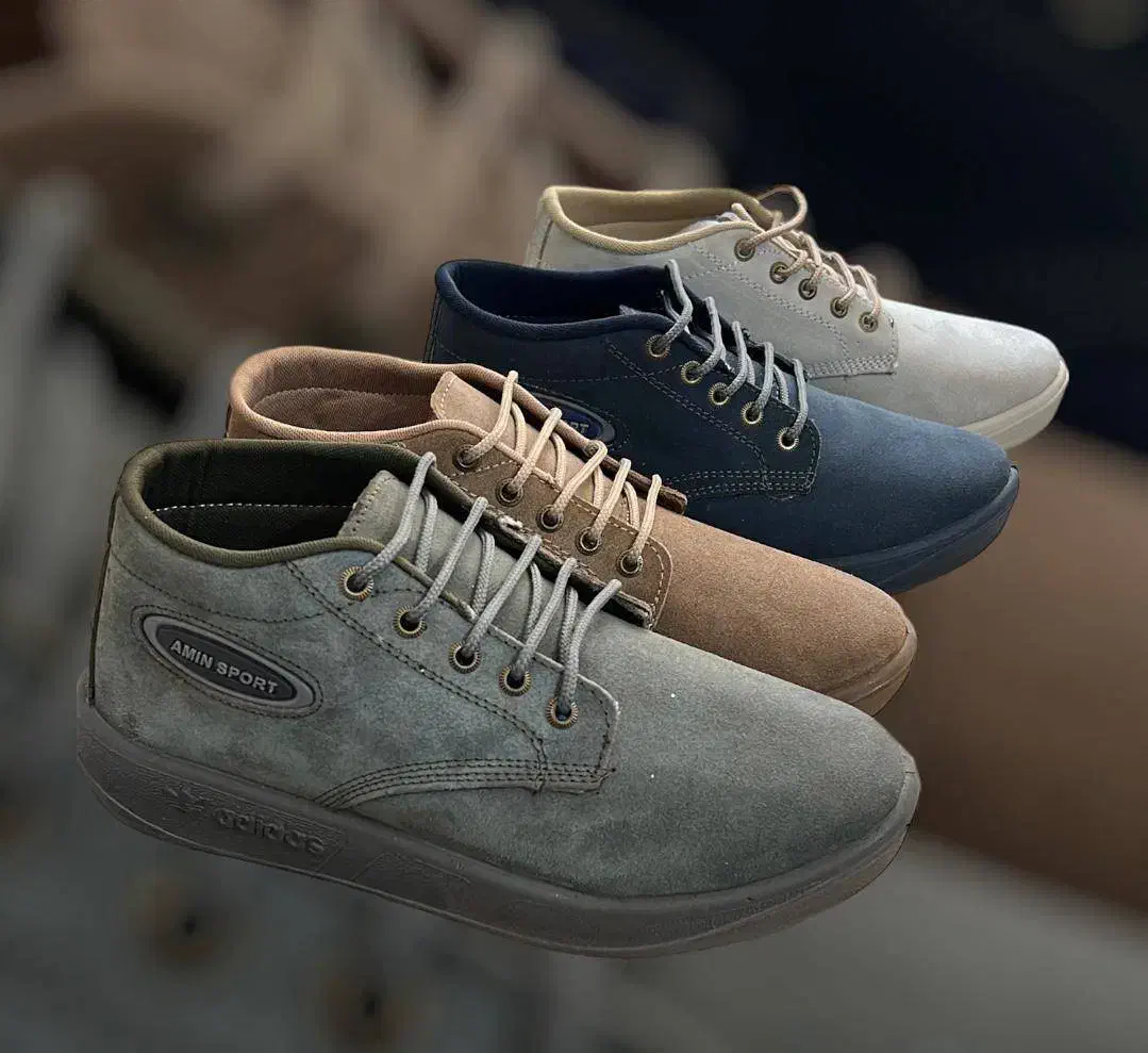 کفشهای کار و کوهپیمایی به قیمت مناسب|کیف، کفش، کمربند|نجفآباد, باغ ملی|دیوار