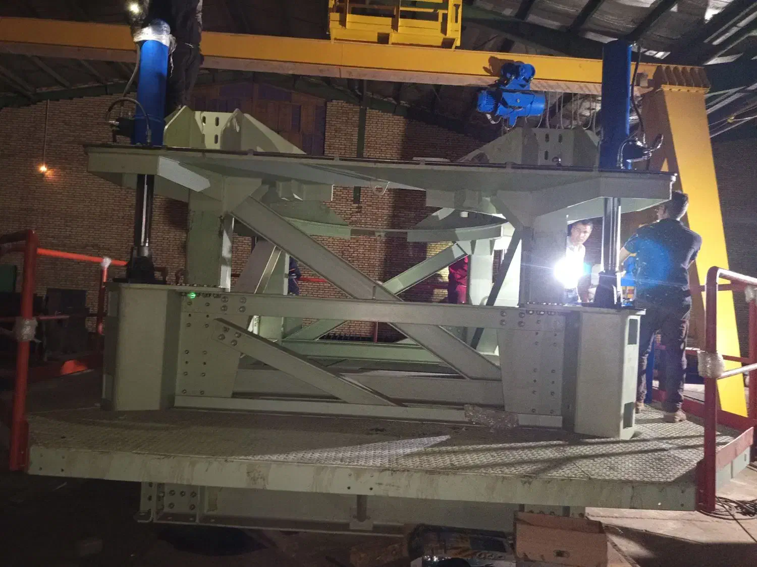 استخدام  مونتاژ کار و کمک مونتاژ کار|استخدام صنعتی، فنی، مهندسی|ماهدشت, |دیوار