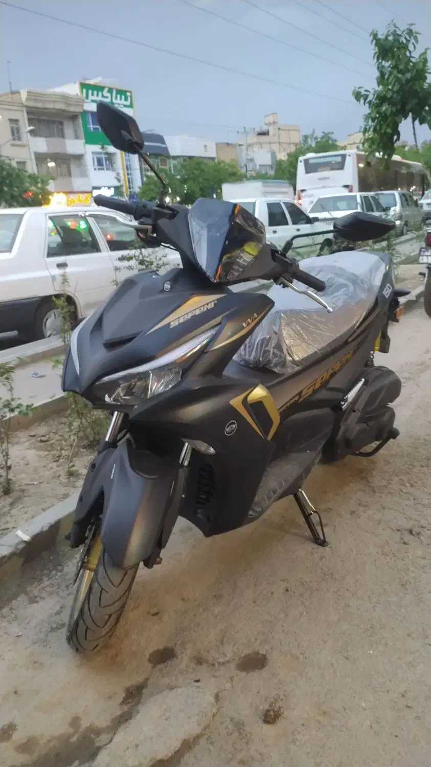 موتور ایروکس 150 اتومات|موتورسیکلت|مشهد, بهمن|دیوار