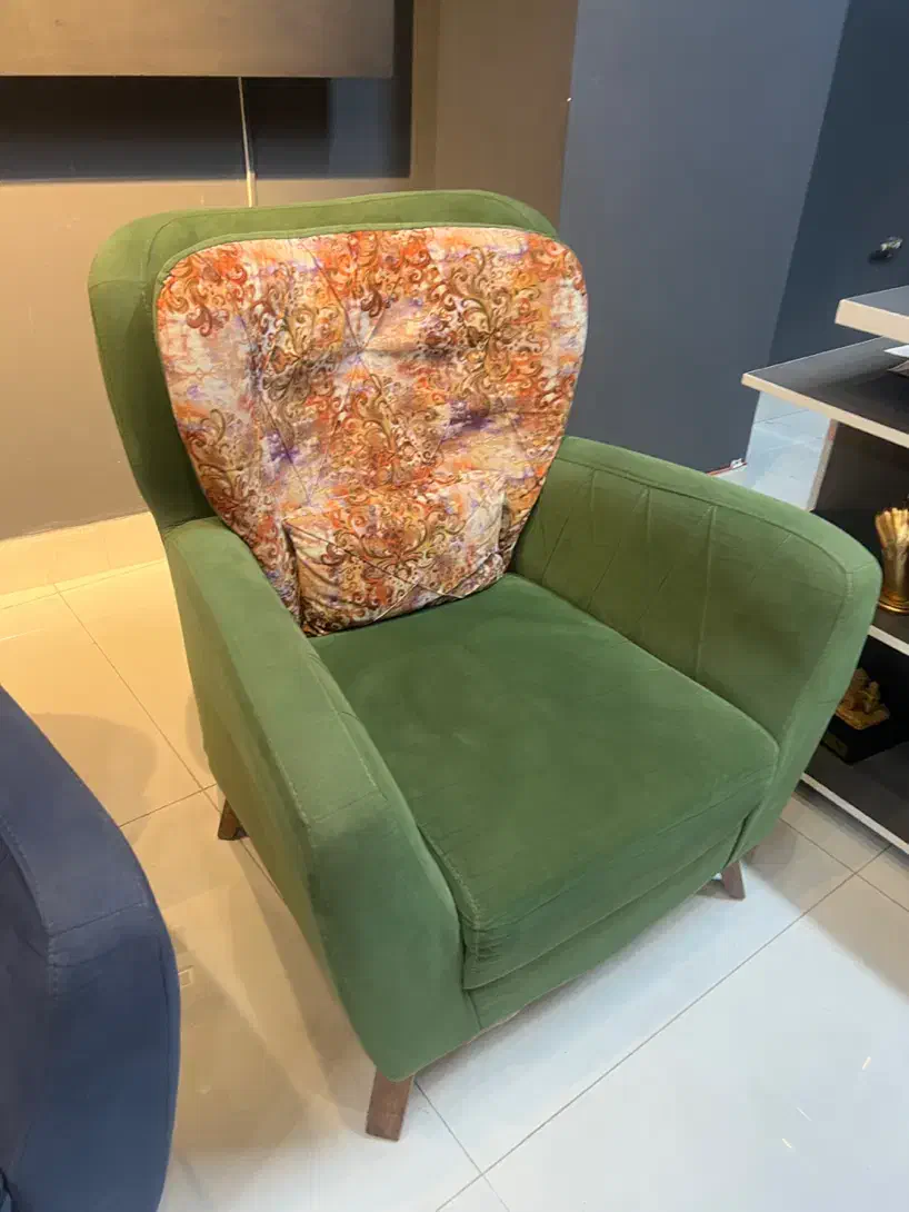 مبل|مبلمان خانگی و میز عسلی|جهرم, |دیوار