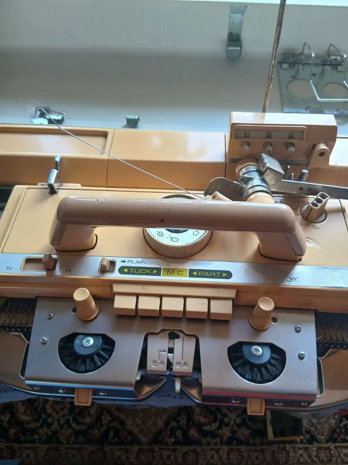 ماشین بافندگی ۸۳۰ و ۸۴۰|لوازم خیاطی و بافتنی|رشت, توشیبا|دیوار