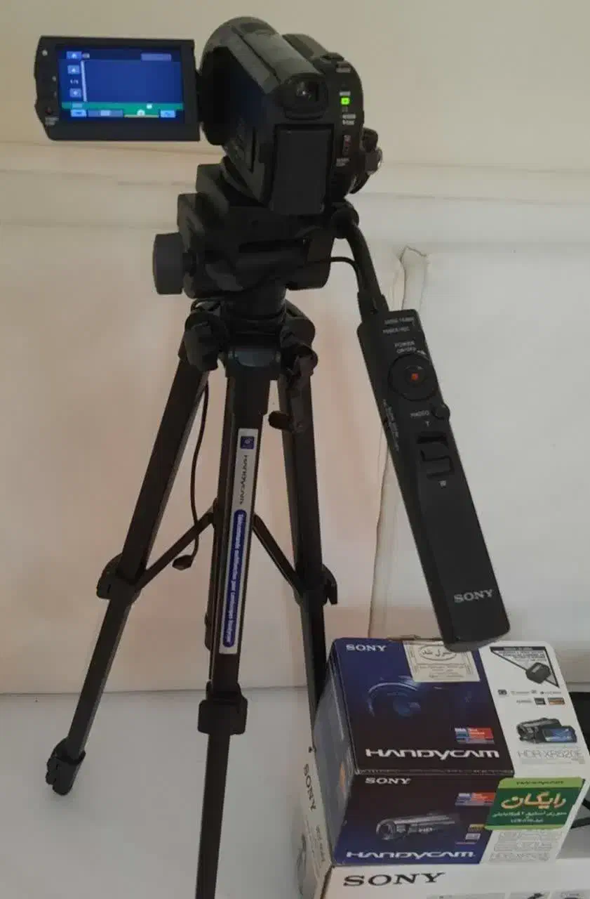 دوربین فیلم برداری حرفه ای سونی XR 520|دوربین عکاسی و فیلم‌برداری|تهران, فلسطین (میدان انقلاب)|دیوار