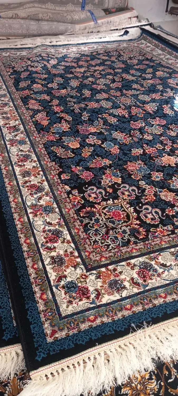 ۴عدد فرش ۶ متری ۷۰۰شانه صدرصد نخ|فرش|قم, علی آباد|دیوار