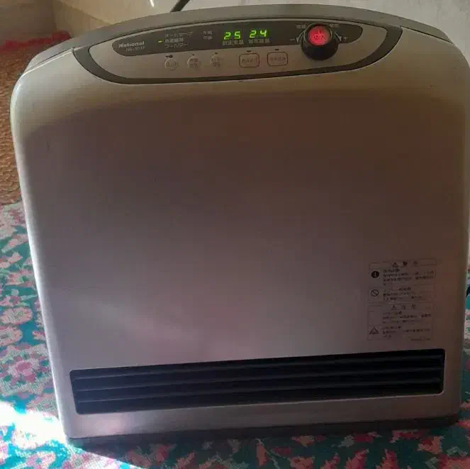 بخاری گازی برقی ژاپنی اصلی|بخاری، هیتر، شومینه|یزد, |دیوار