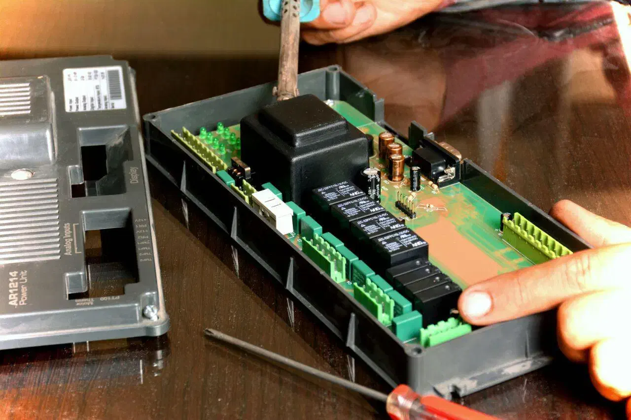 تعمیر تخصصی کمپرسور اسکرو|ماشین‌آلات صنعتی|حبیب آباد, |دیوار