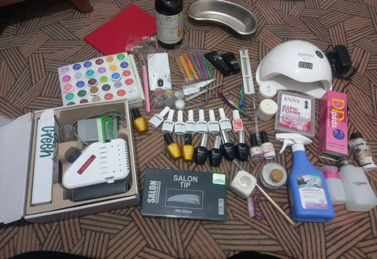 کاشت ناخن|آرایشی، بهداشتی، درمانی|استهبان, |دیوار