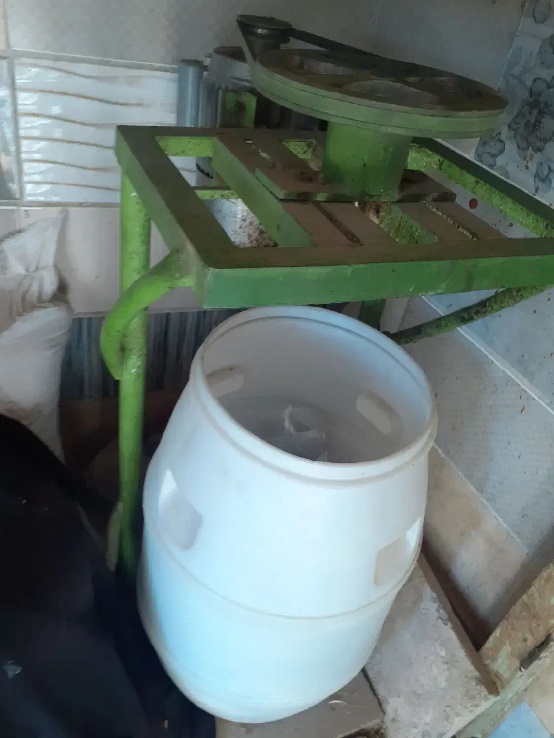 تلمب (کره گیر)|سایر لوازم برقی|سبزوار, رباط|دیوار