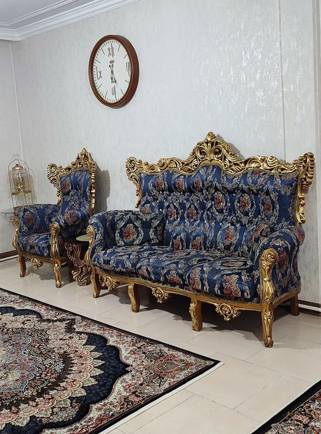 مبل هفت نفره همراه کنار مبلی|مبلمان خانگی و میز عسلی|نسیم‌شهر, |دیوار