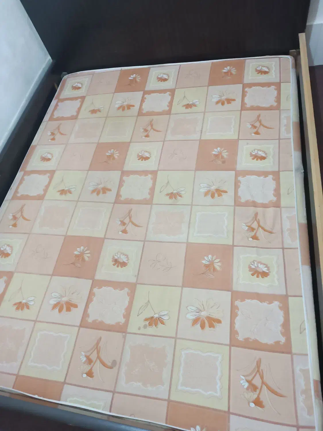 تشک دونفره|تشک تختخواب|رشت, باهنر|دیوار