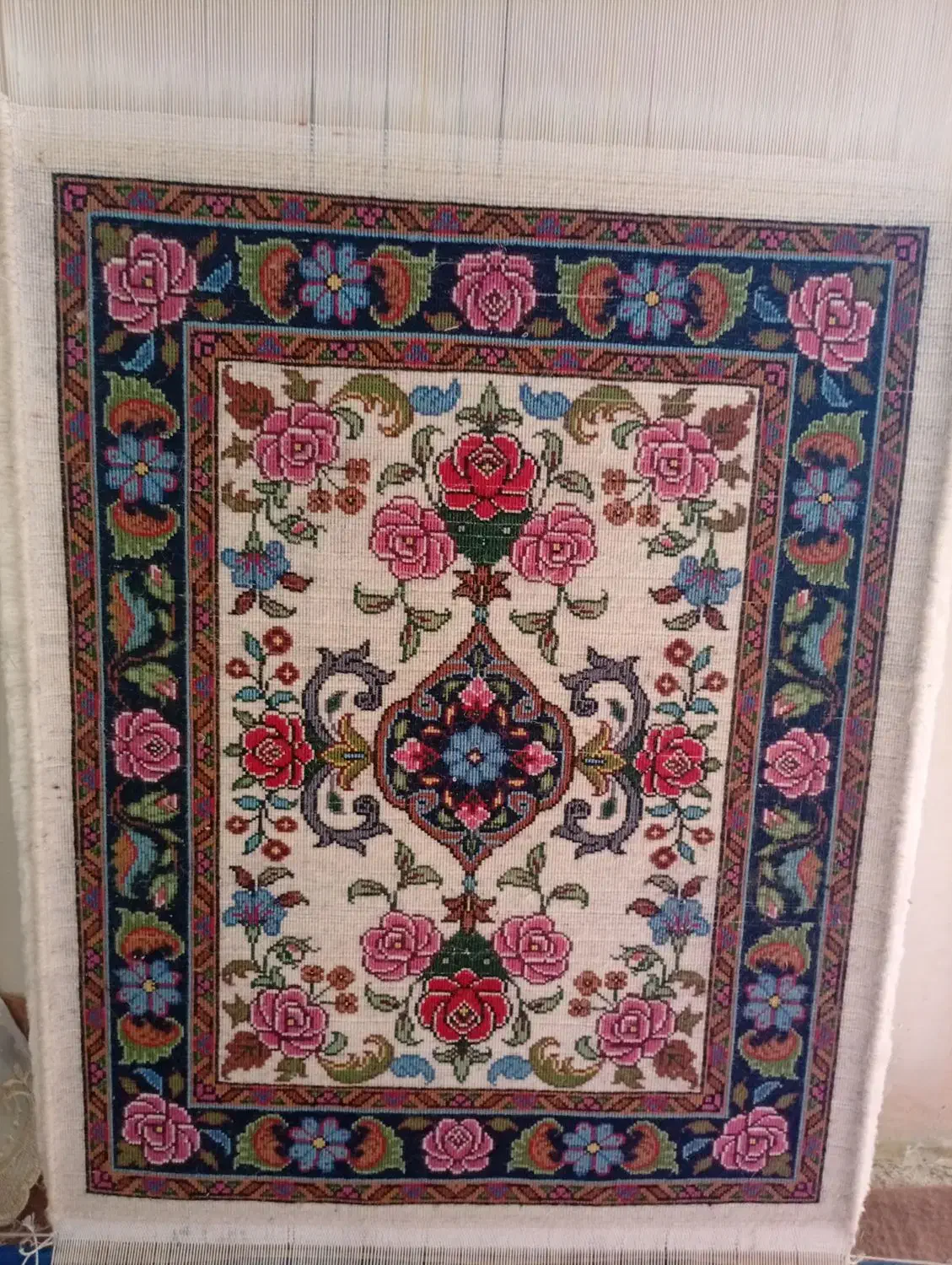 تک پشتی|پشتی|بیجار, |دیوار