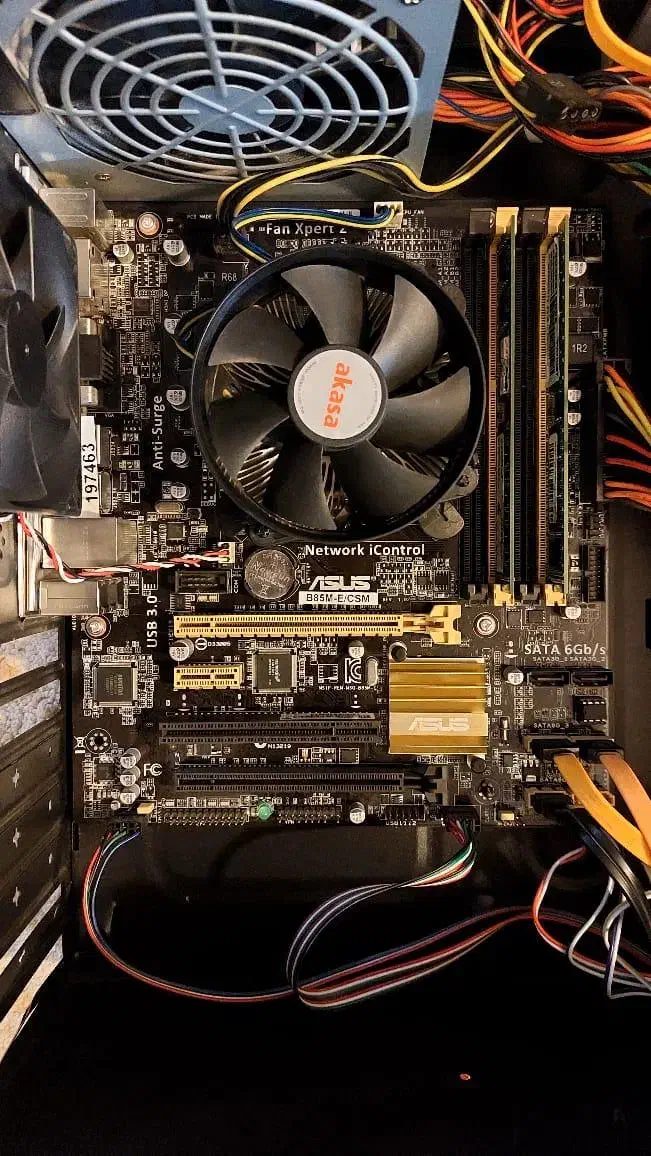 مادر برد ایسوزB85m-e|قطعات و لوازم جانبی رایانه|مراغه, |دیوار