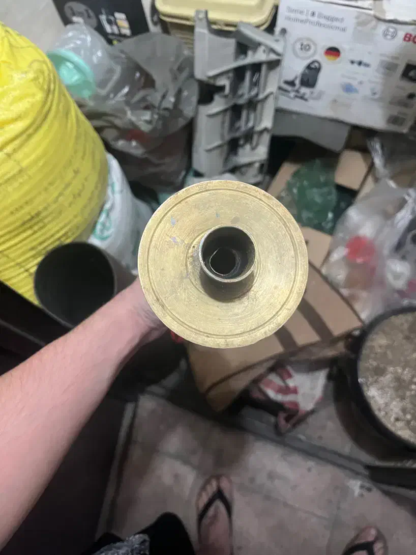 قلیون تنه برنج|کلکسیون اشیاء عتیقه|ری, شهادت|دیوار