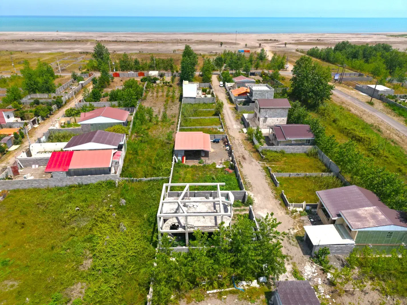 2قواره زمین ساحلی چسبیده به ساخت بامدارک شسته رفته|فروش زمین و ملک کلنگی|رشت, حمیدیان|دیوار