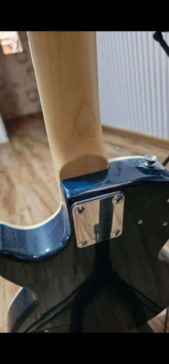 گیتار الکتریک|گیتار، بیس، امپلیفایر|شاهینشهر, شهرک امام علی|دیوار