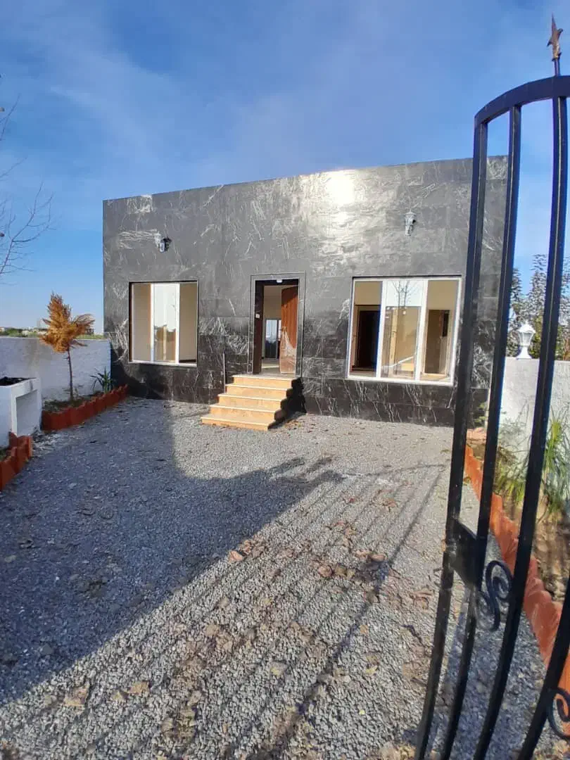 ویلا  روف دار ۲۰۰ متری جاده دابودشت|فروش خانه و ویلا|دابودشت, |دیوار