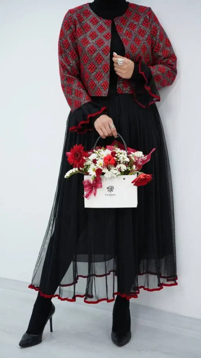 لباس یلدایی|لباس|پلدشت, |دیوار