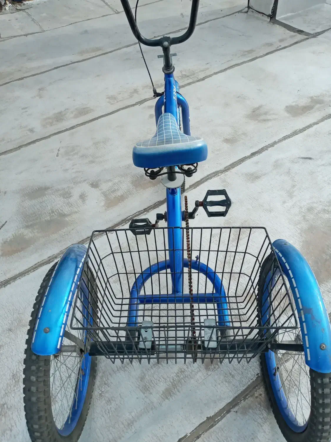 سه چرخه نمره ۲۰تمیز سالم|دوچرخه، اسکیت، اسکوتر|محمدشهر, همایون ویلا|دیوار