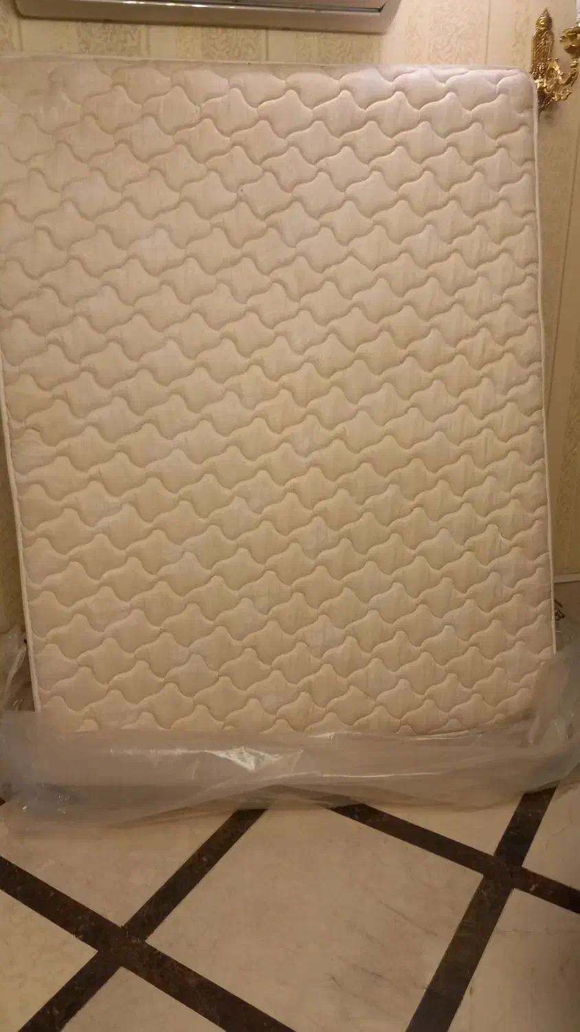 یه عدد تشک دونفره|تشک تختخواب|تهران, قبا|دیوار