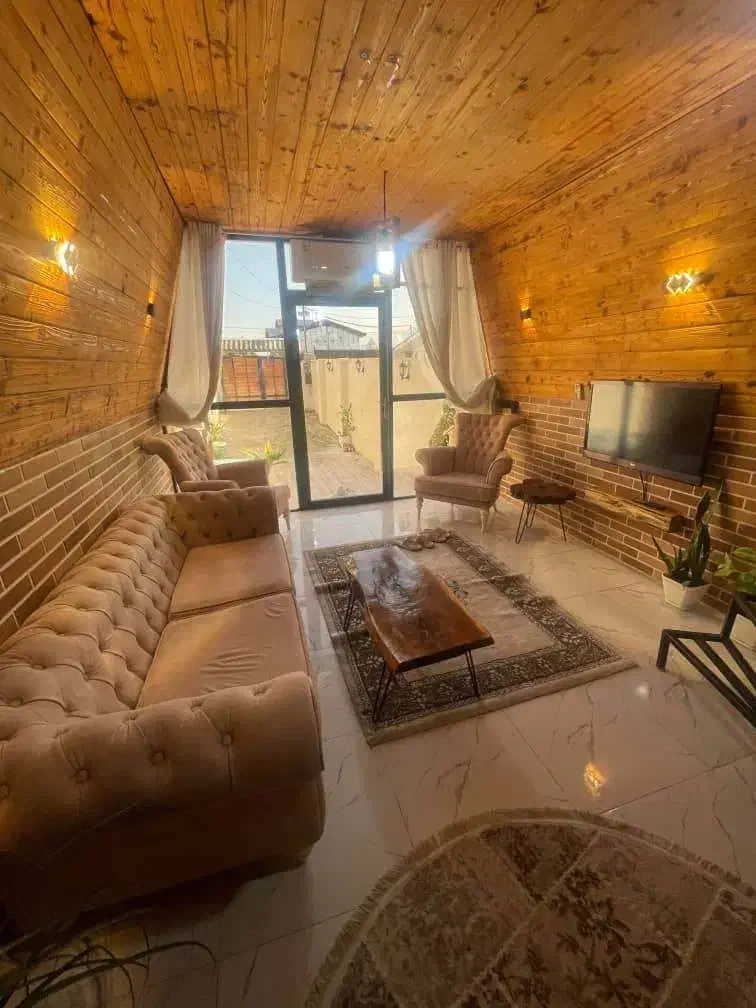 کلبه زردجکوزی دارباامکانات رفاهی ساجدی|اجارهٔ کوتاهمدت ویلا و باغ|تنکابن, |دیوار