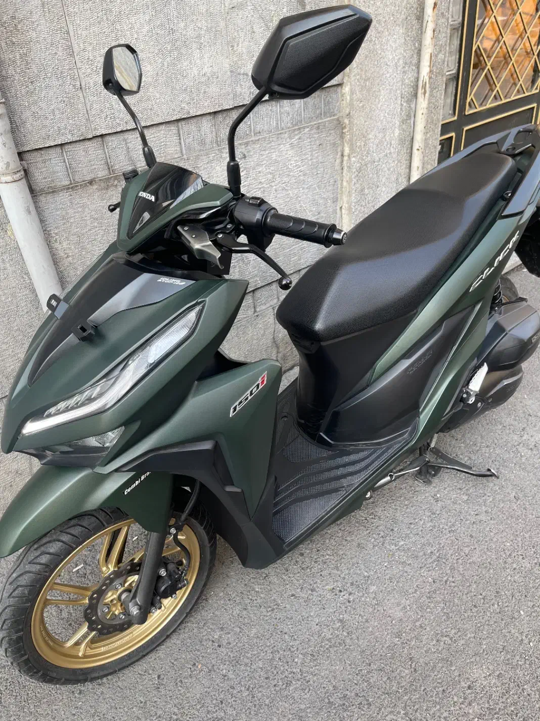 هوندا کیلیک اصلی|موتورسیکلت|تهران, فدک|دیوار