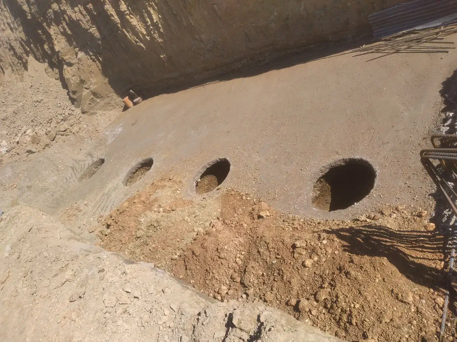 حفاری چاه کن و تخریب کاری|خدمات پیشه و مهارت|اصفهان, بهارستان|دیوار