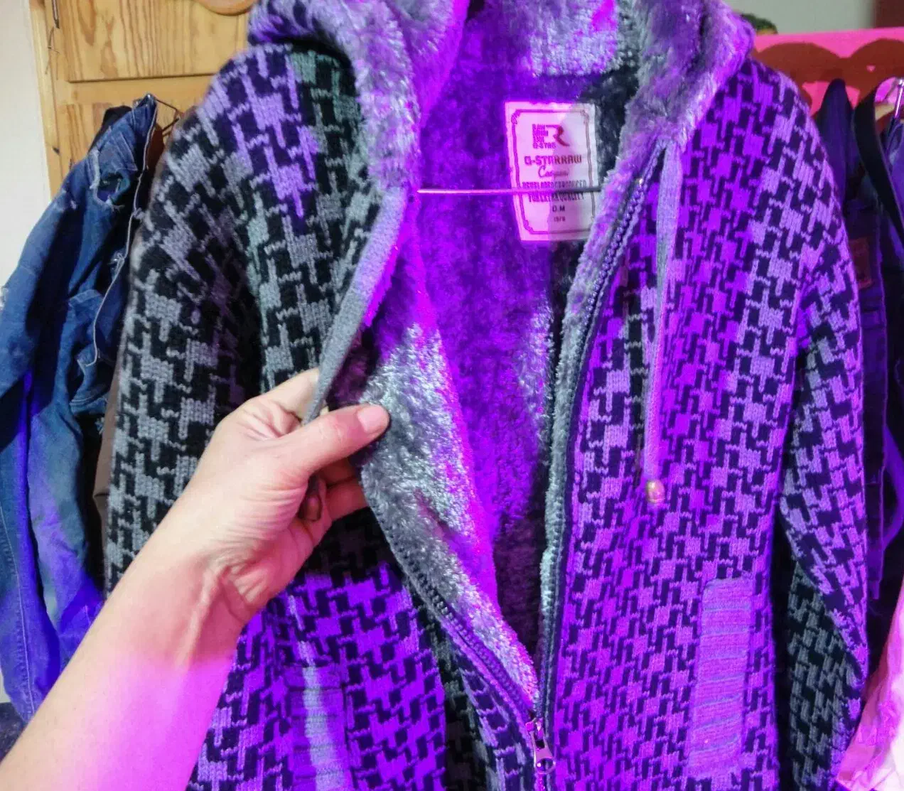 ۷۰۰ تومان مفت|لباس|خرم‌آباد, |دیوار