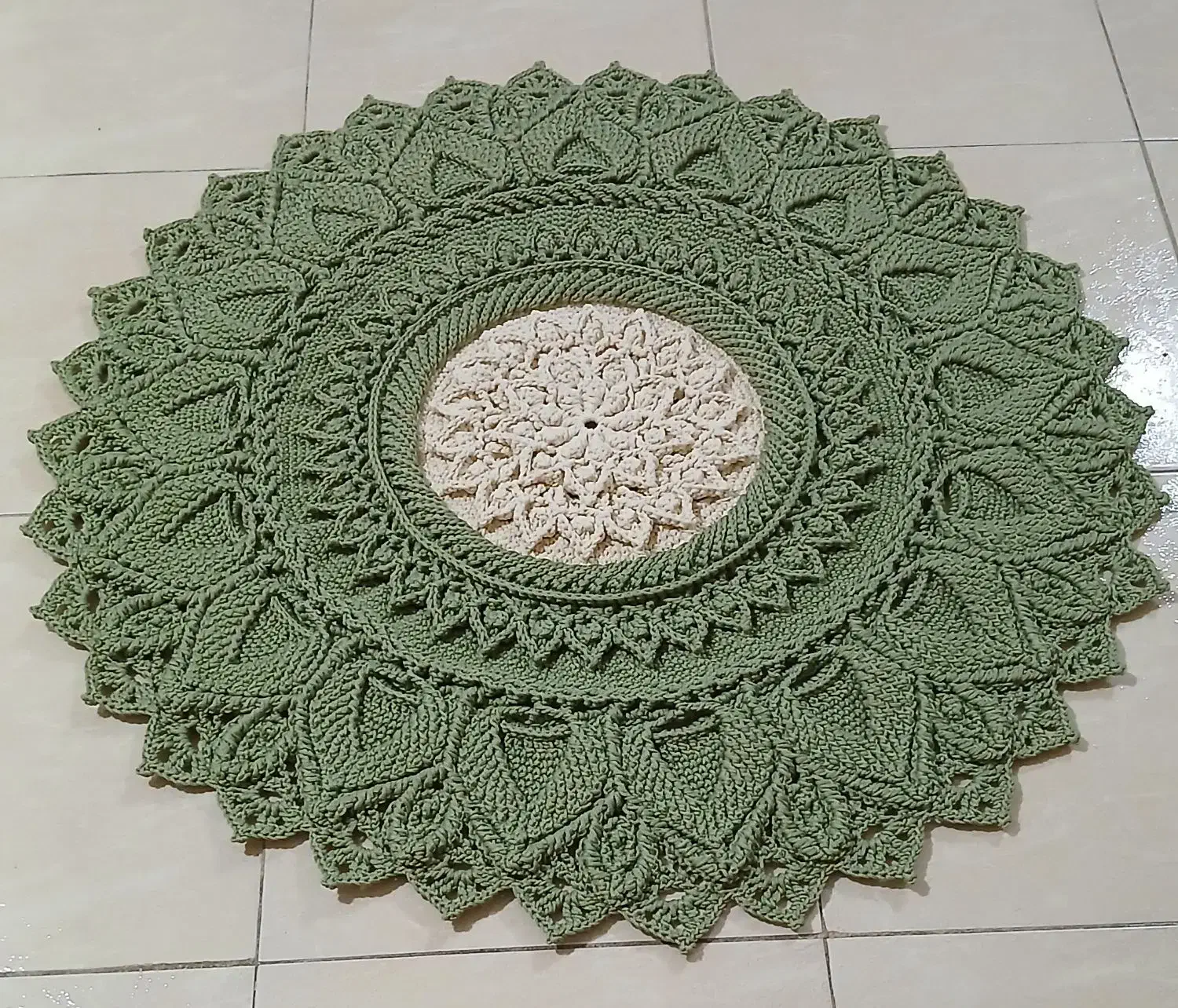 فرشینه دستبافت 1متری آماده تحویل سفارش می پذیرم|فرش|تهران, علیآباد|دیوار