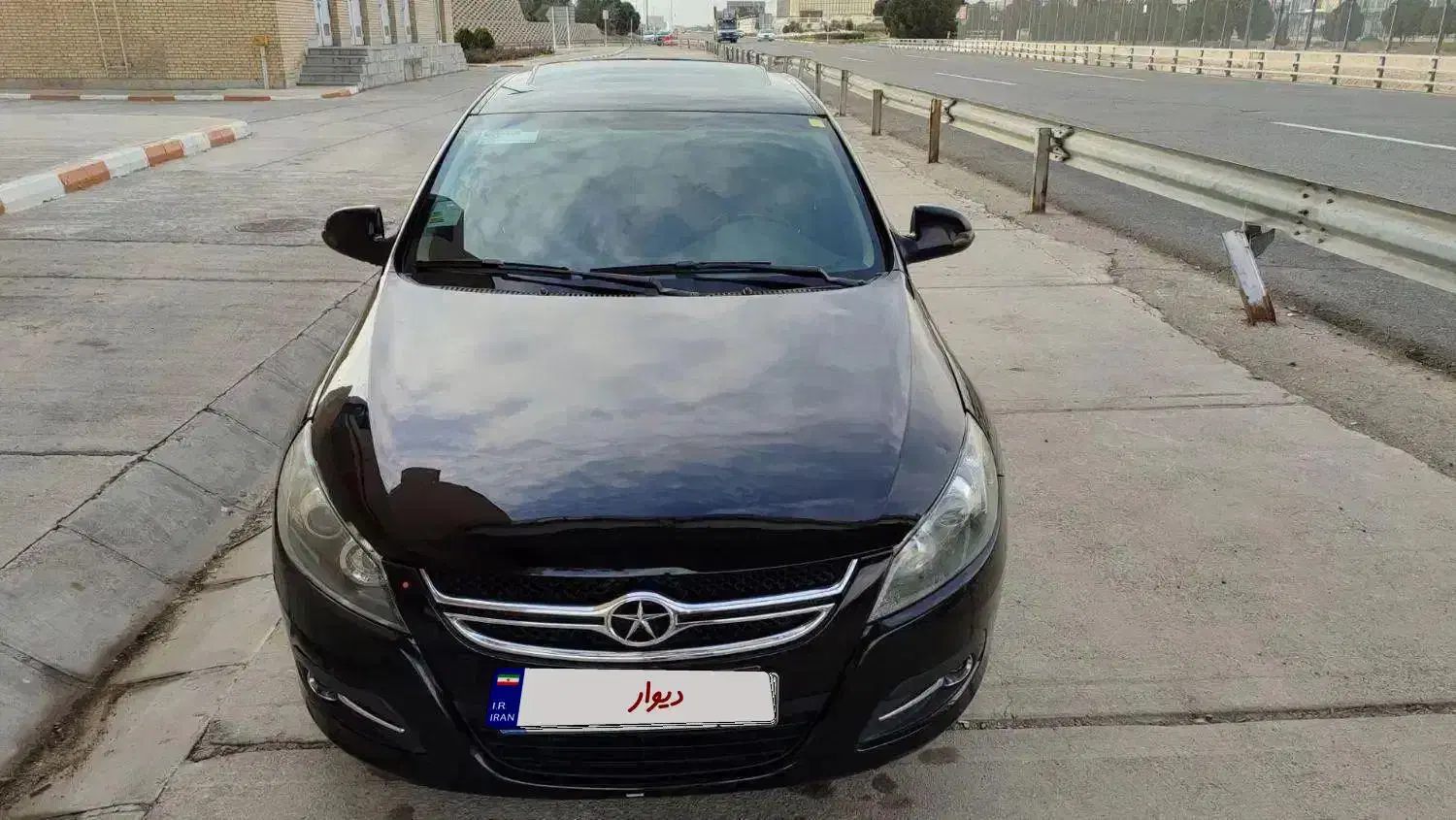 جک مدل۹۳ اتوماتیک|خودرو سواری و وانت|لاهیجان, حاجی آباد|دیوار