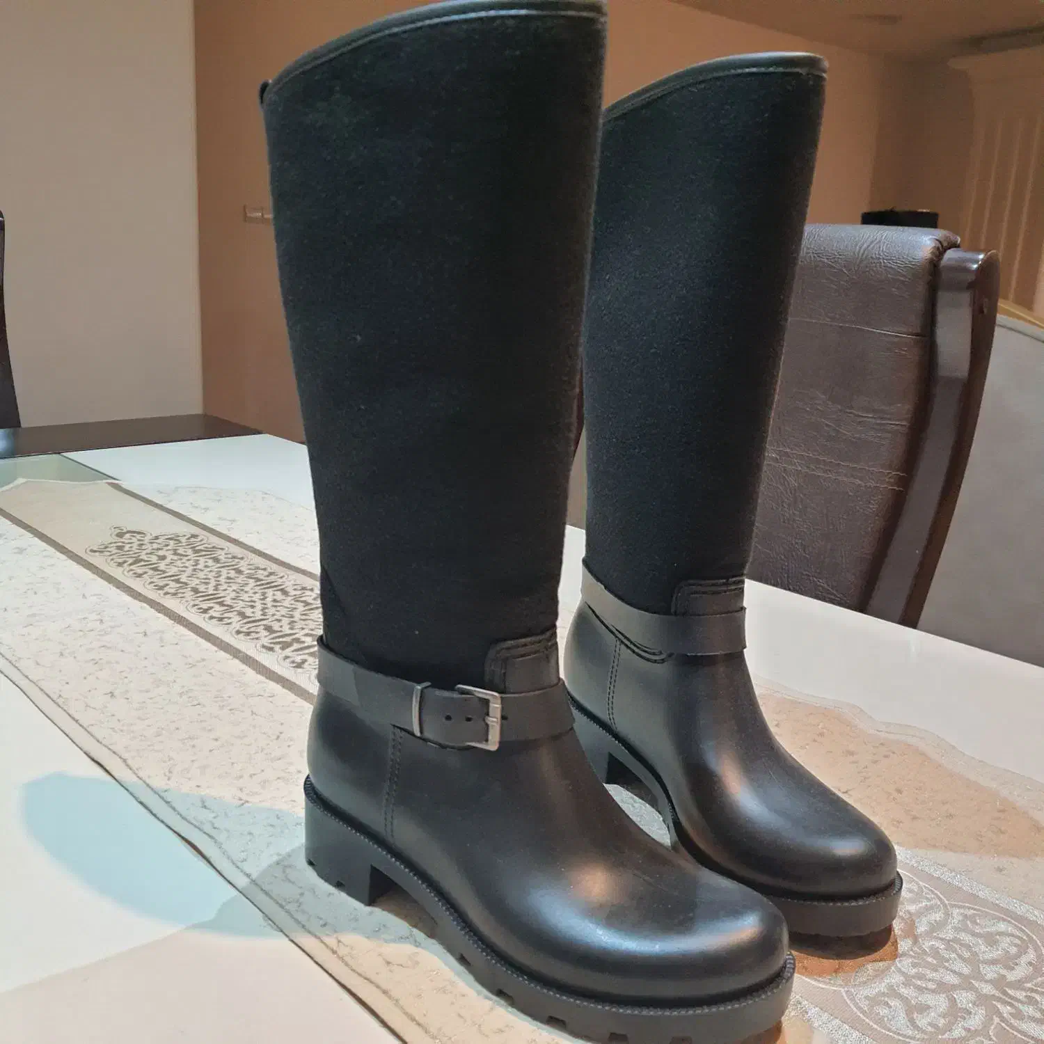 چکمه خارجی اصل مارک دفاکتو|کیف، کفش، کمربند|رشت, گلباغ نماز|دیوار