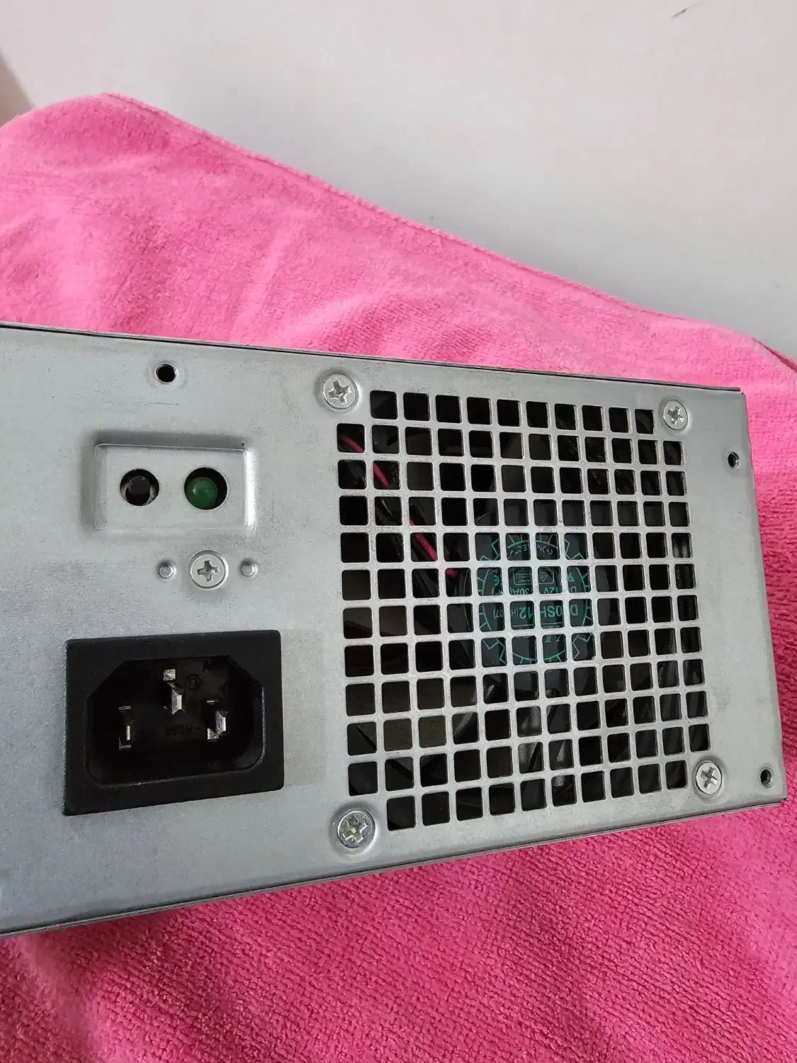 پاور کامپیوتر دل|قطعات و لوازم جانبی رایانه|اراک, |دیوار