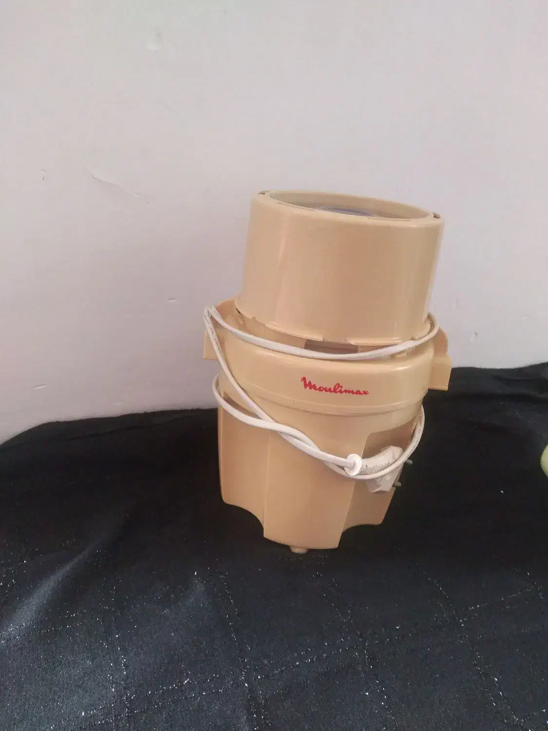 چرخ گوشت،  آسیاب|سایر لوازم برقی|بروجرد, |دیوار