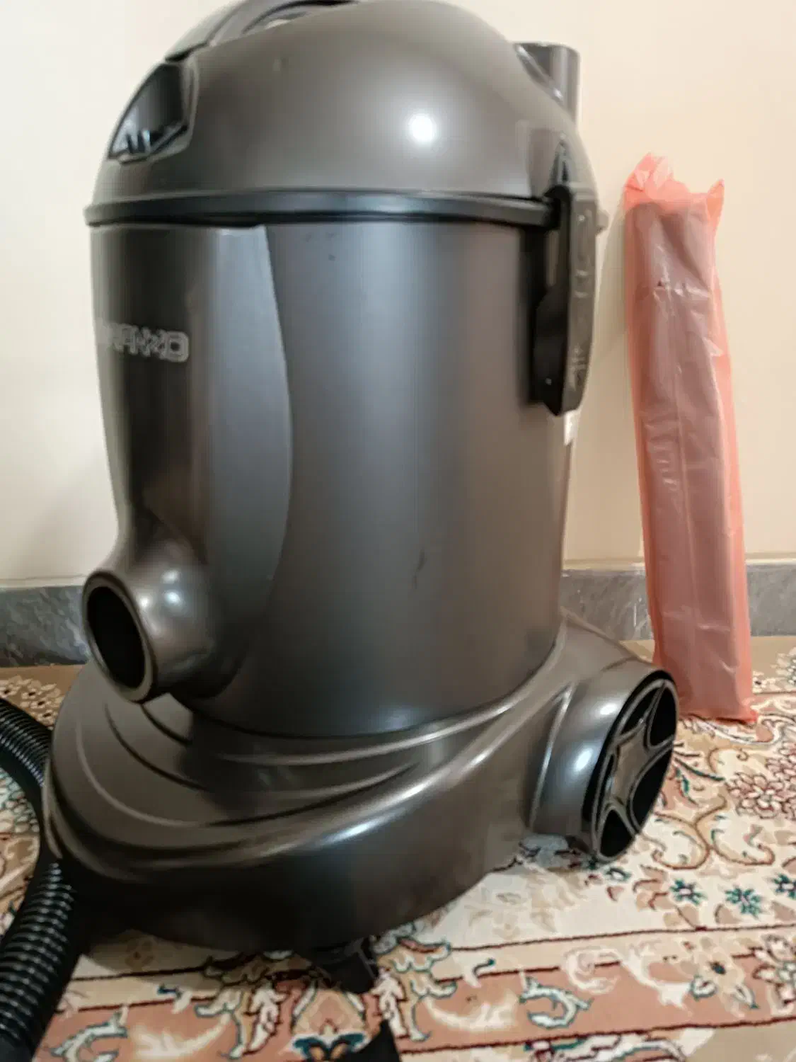 جارو برقی نو قیمت مناسب|جاروبرقی، جارو شارژی، بخارشو|شیراز, شهرک مطهری|دیوار