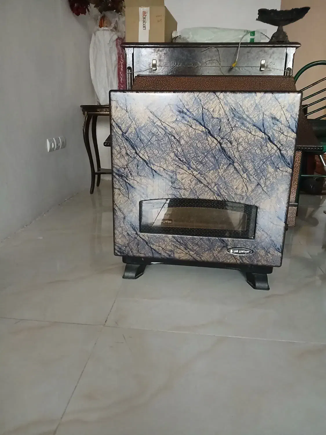 بخاری گازی ۹۰۰۰سپاهان|بخاری، هیتر، شومینه|کرمانشاه, |دیوار