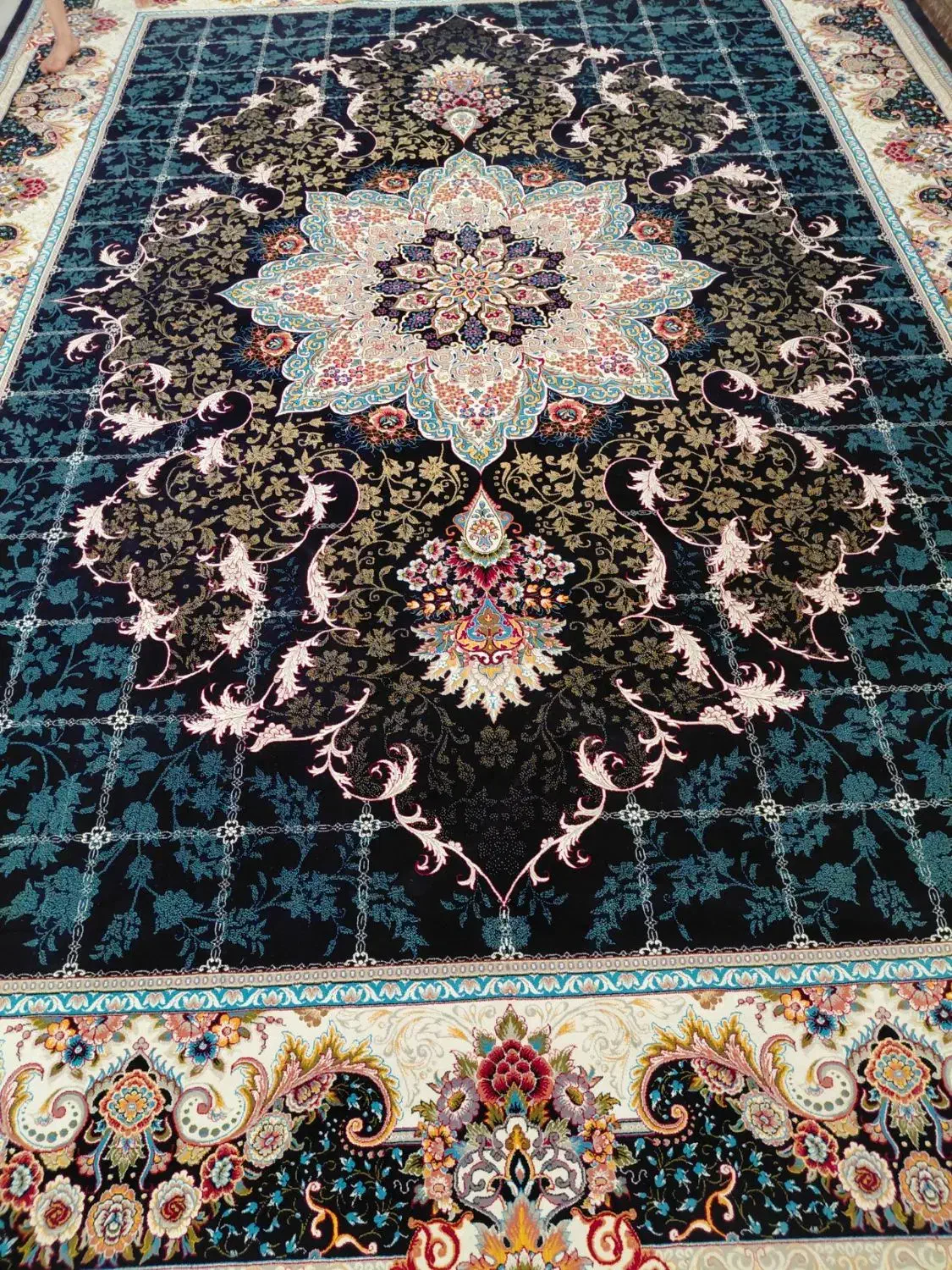 جفت ۱۲ متر نقشه هیوا|فرش|ورامین, خیر آباد|دیوار