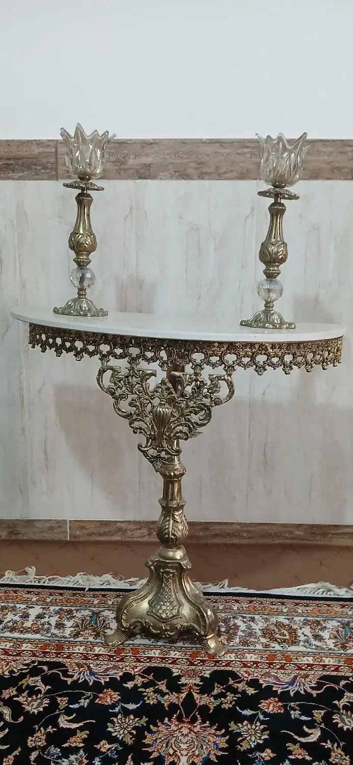 آینه شمدان|بوفه، ویترین، کنسول|علی‌آباد کتول, |دیوار