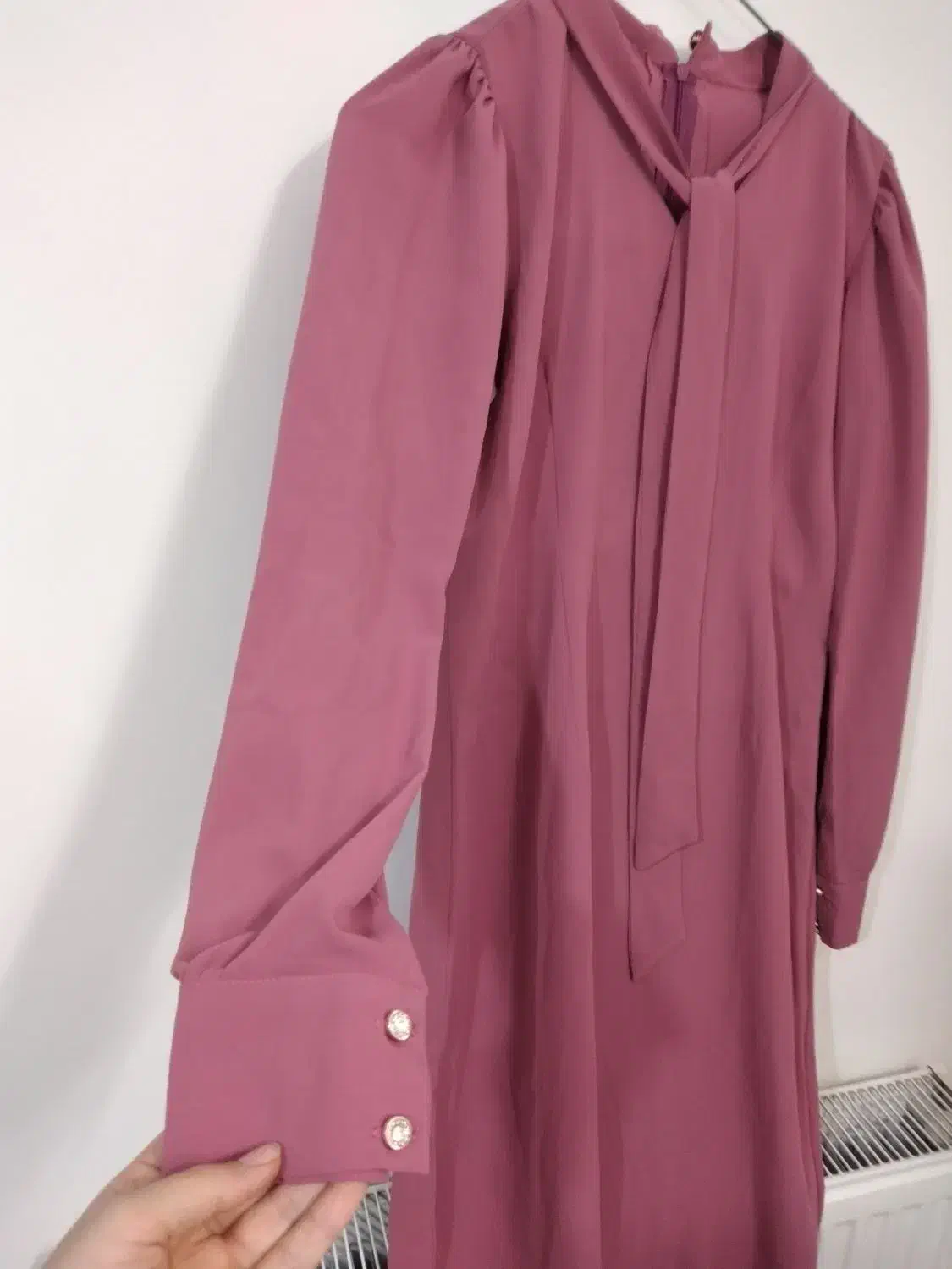 سارافن|لباس|تهران, تختی|دیوار